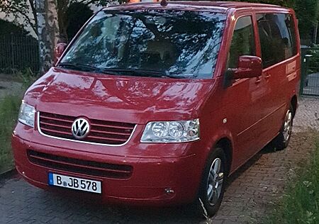 VW T5 Multivan Volkswagen Highline