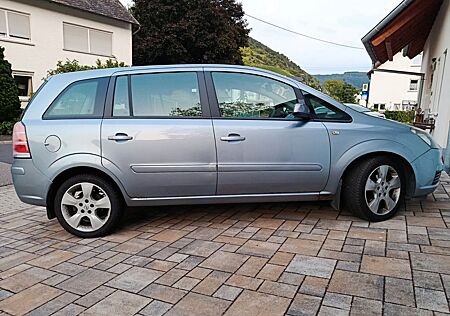 Opel Zafira Tourer B Automatik 7Sitzer