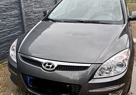 Hyundai i30 CW 1.6 Comfort Comfort
