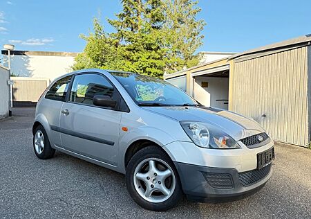 Ford Fiesta 1.3 69 PS mit TÜV