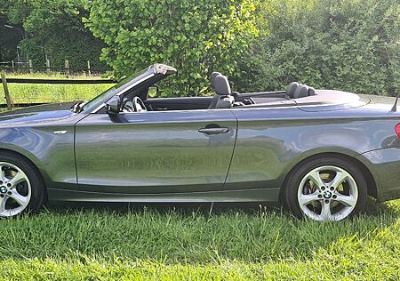 BMW 118i Cabrio *2.HD*Leder*Navi*Bluetooth*Isofix*PD