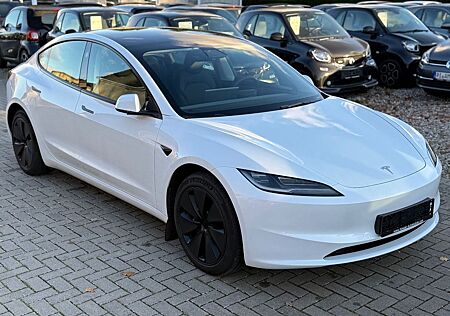 Tesla Model 3 *HIGHLAND*RWD*MWST*1.HAND