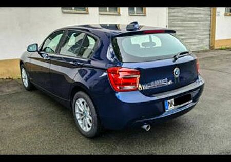 BMW 114i -