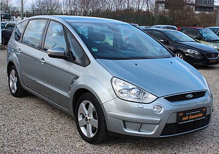 Ford S-Max Titanium Benzin 2 HAND
