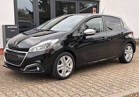Peugeot 208 Signature *Carplay*Sitzheizung*PDC*