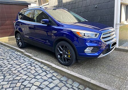 Ford Kuga 2,0 TDCi 4x4 Titanium 19 Zoll