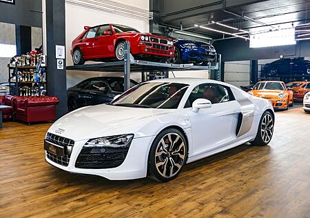 Audi R8 5.2 FSI R tronic quattro