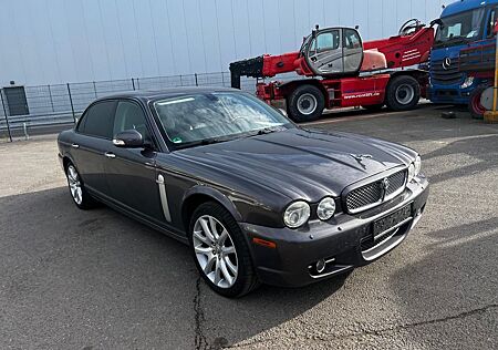 Jaguar XJ6 2.7 Liter Diesel Sovereign