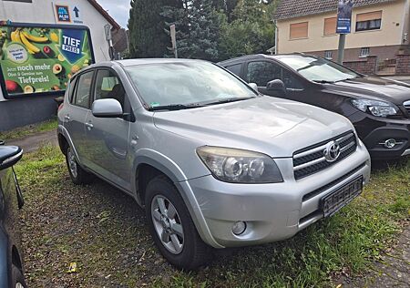 Toyota RAV 4 gebraucht kaufen Toyota RAV 4 RAV4 Sol