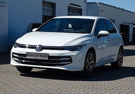 VW Golf Volkswagen 1.5 eTSI DSG "Edition 50" / AHZV
