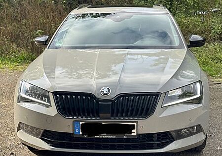 Skoda Superb 2.0 TSI DSG 4x4 SportLine Combi SportLine