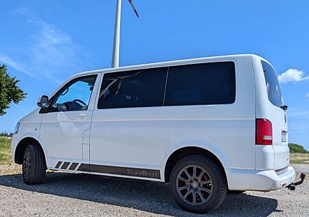 VW T5 Multivan Volkswagen 2,0 L, TÜV Neu