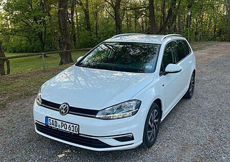 VW Golf Volkswagen 1.6 TDI Join Variant Join