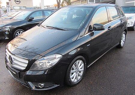Mercedes-Benz B 180 Navig, Sitzheiz. PDC vo u. hi. Start Stopp