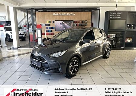Toyota Yaris Hybrid 1.5 VVT-i Teamplayer*Safety+Comfort