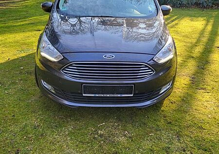 Ford C-Max 1,0 EcoBoost 92kW Titanium