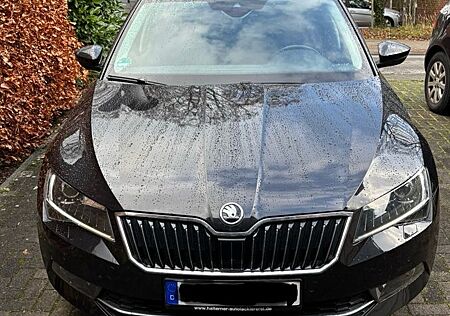 Skoda Superb 2.0 TDI Sehr gepflegter Nichtraucherwagen