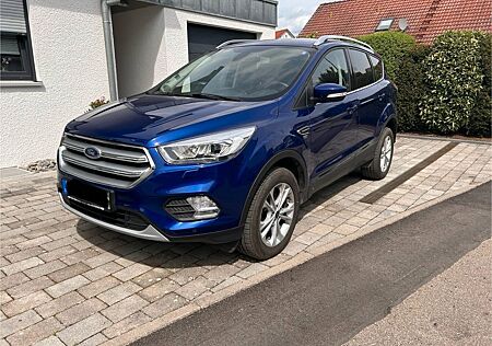 Ford Kuga 1,5 EcoBoost 4x2 110kW Titanium Titanium