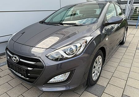 Hyundai i30 blue Classic*Garantie*Klima*Start/Stop*