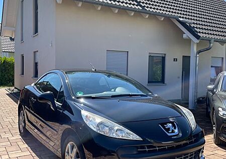 Peugeot 207 CC / Cabrio / TÜV Neu