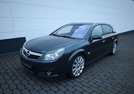Opel Signum Sport 2.8 V6 Turbo