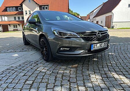 Opel Astra 1.4 Turbo Tüv NEU/ TOP ZUSTAND SCHECKHEFT