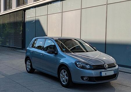 VW Golf Volkswagen 6 Style | Navi | TÜV 12/26 | 8-fach