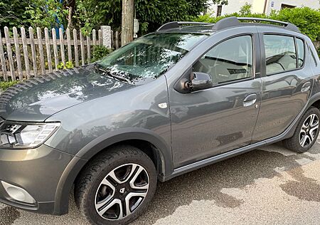 Dacia Sandero Stepway Celebration