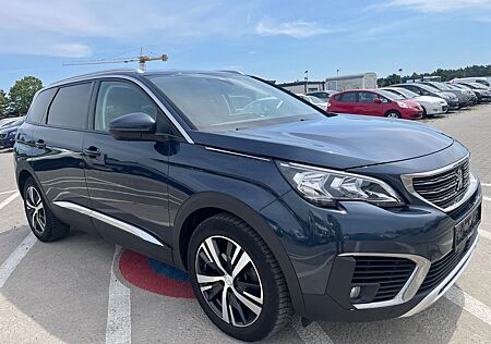 Peugeot 5008 Allure/Pano/Automatik/7-Sitzer/Navi/T-Lede/