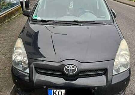 Toyota Corolla Verso 2.2-l-D-CAT Sol Sol