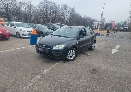 Ford Focus Lim. Trend / TÜV Neu / Klima / Sitzheizung