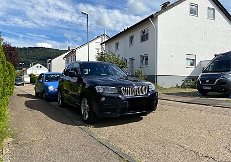 BMW X3 M X3 3.0d F25 M-Paket Navi, Panoramadach, Klima