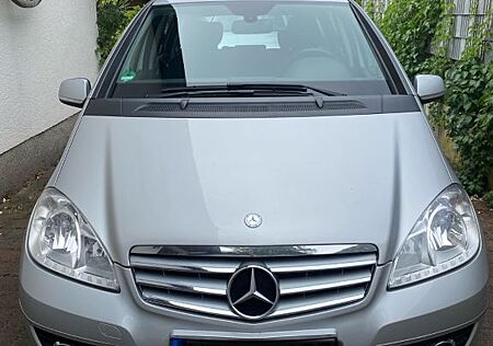 Mercedes-Benz A 170 / W169 Top gepflegt / AKH /Automatik/Klima