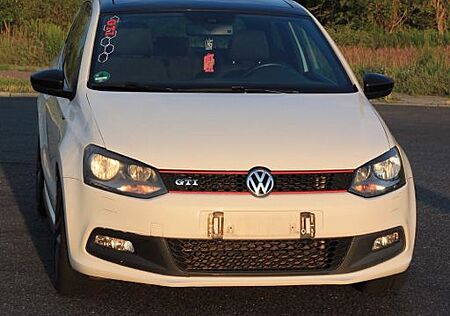 VW Polo Volkswagen 1.4 TSI DSG GTI Panorama Dach TÜV/ 2026
