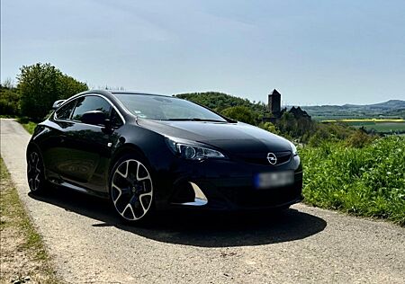 Opel Astra 2.0 Turbo 206kW OPC S/S OPC