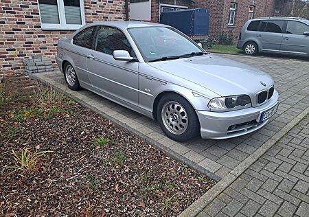 BMW 323Ci -