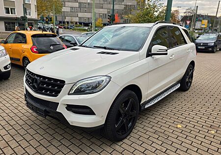 Mercedes-Benz ML 250 BlueTEC 4MATIC - Schiebedach - AHK - 20"