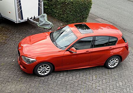BMW 116 gebraucht kaufen BMW 116i -M Paket in Valencia Orange
