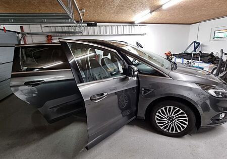 Ford S-Max 1,5 EcoBoost Titanium Titanium