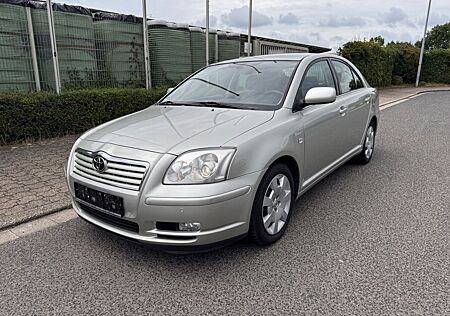 Toyota Avensis Limousine 1.8 Automatik AHK PDC KLIMA