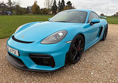 Porsche Cayman GT4