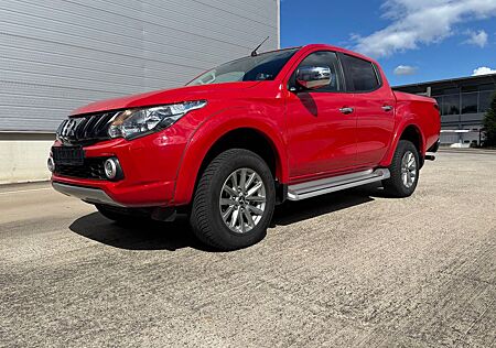 Mitsubishi L200 Plus Doppelkabine 4WD
