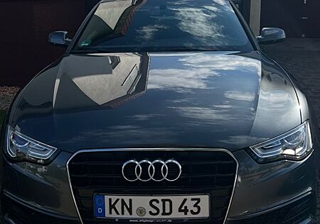 Audi A5 1.8 TFSI S-Line 2. Hand | Neuer Service