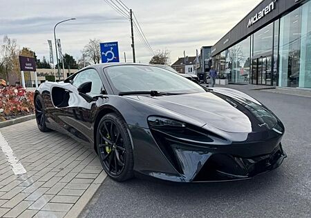 McLaren Artura Tech Lux