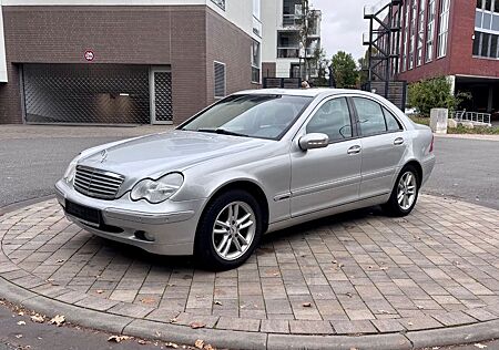 Mercedes-Benz C 240 C -Klasse Rentnerhand|TÜV 01/27|Schiebeda.