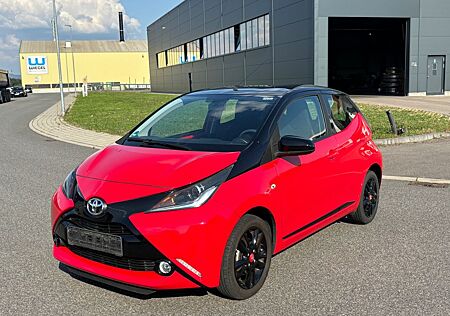 Toyota Aygo (X) -cite Style Selection/Tüv neu/Service neu