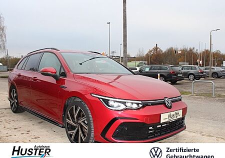 VW Golf Volkswagen VIII Variant R-LINE 1.5 TSI OPF *PANO,AZV,A
