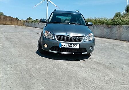 Skoda Roomster 1.2 TSI | TÜV bis 02/2026