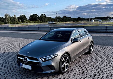 Mercedes-Benz A 180 d Progressiv - Junge Sterne Garantie 07/26
