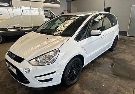 Ford S-Max 1.6 AHK/8-FACH/SHZ/TÜV 05-2026/TURBO NEU